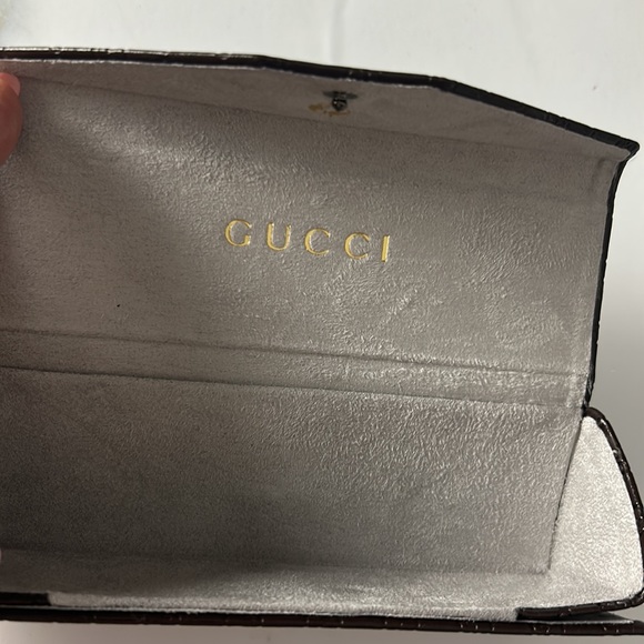 Authentic Gucci eyeglasses case for reading glasses - Picture 6 of 7